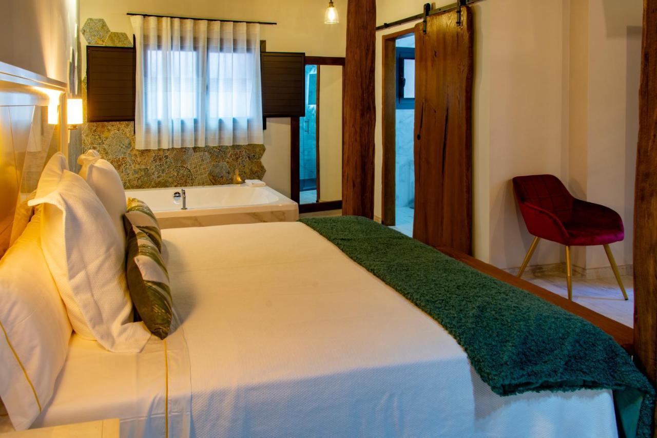 Apartamentos Cano Las Parras Hervas Luaran gambar