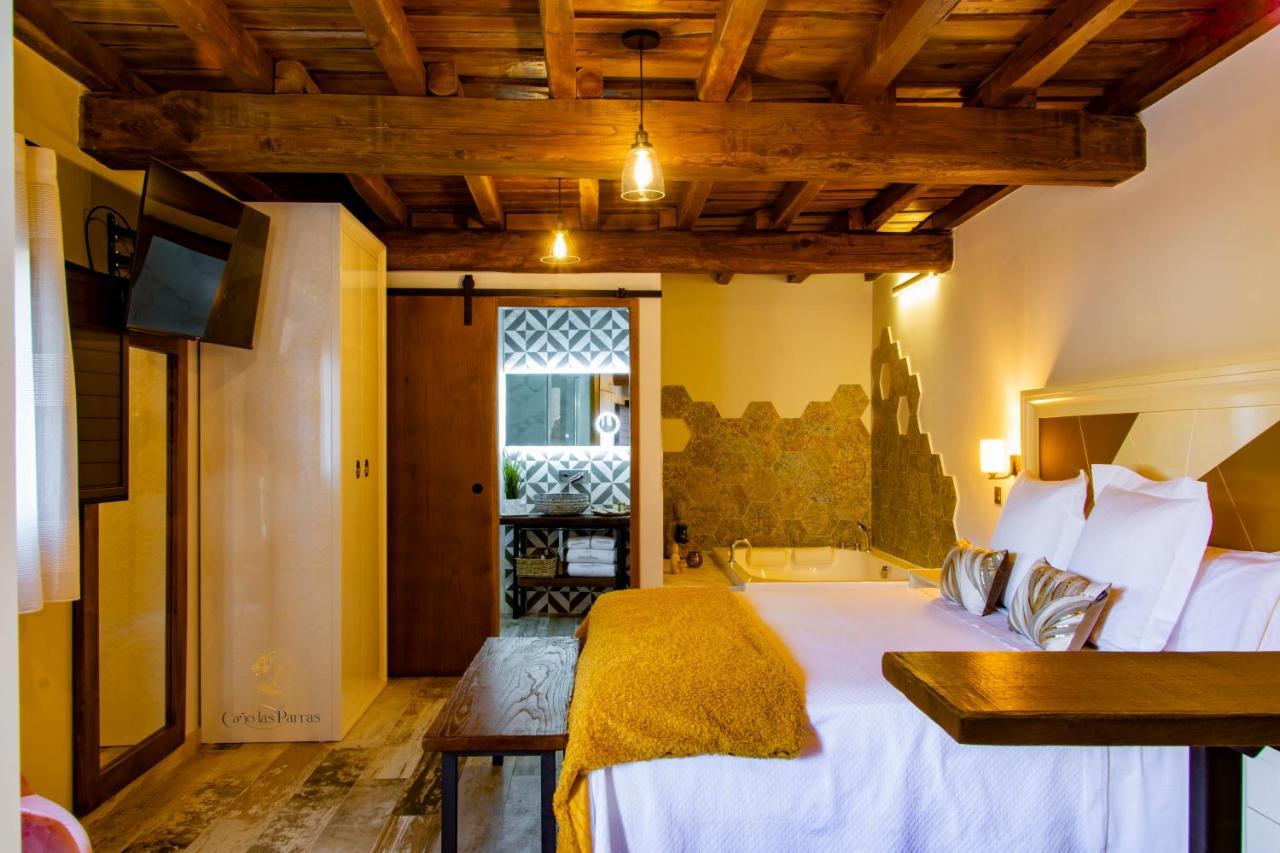 Apartamentos Cano Las Parras Hervas Luaran gambar